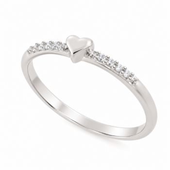 Anel fino com coracao liso e zirconia cristal nas laterais, prata. 341206