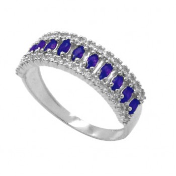 Anel meia alianca maior com navete azul safira e zirconia cristal, prata. 3415172