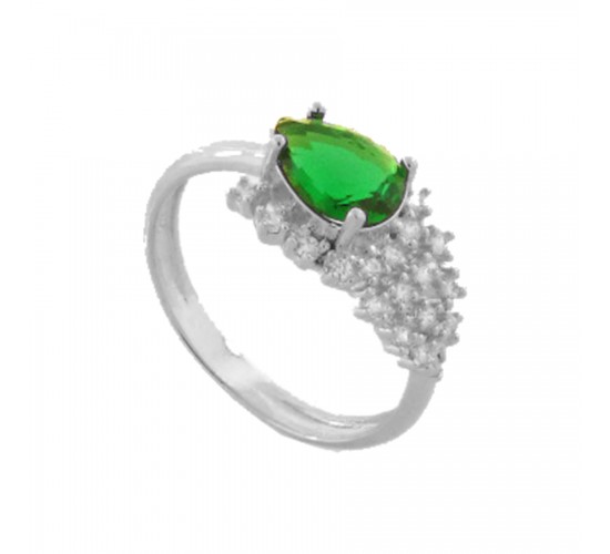 Anel gota verde esmeralda, lateral com cascata de zirconia cristal, Prata.. 3430108