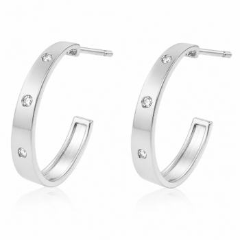 Brinco meia argola media larga lisa com 3 zirconias cristal. 20.5mm, prata. 351630